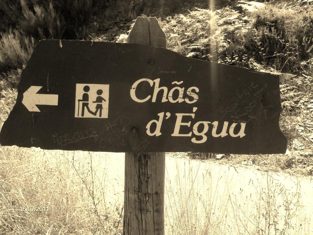 Maison d'hôtes Casa Da Quelha à Chas de Egua Extérieur photo
